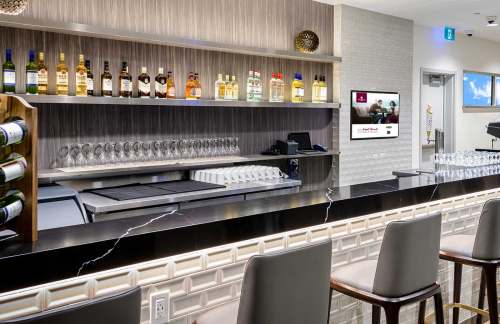 YYZPlaza Premium Lounge (T1 US Transborder)