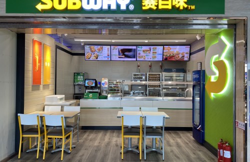 大连周水子国际机场赛百味（14号登机口）