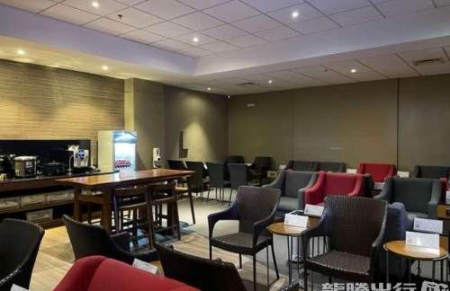 MNLPAGSS Premium Lounge (Dom)