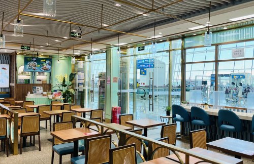 武汉天河国际机场安南牛肉粉（2W2-03店）
