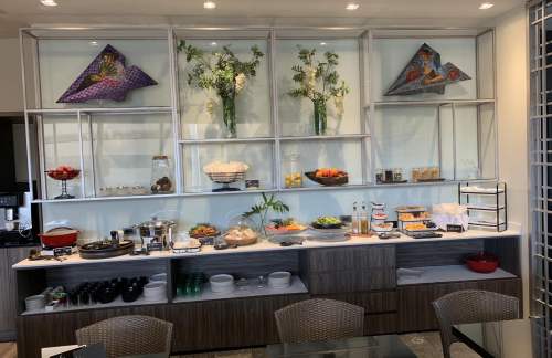 MNLA Lounge (T1)