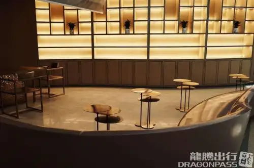 VIP Lounge V25 (Int T4)