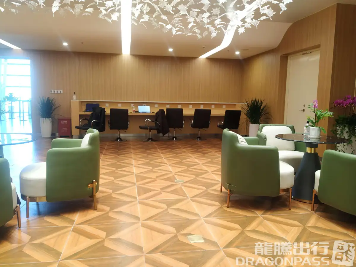 First Class Lounge – photos 2
