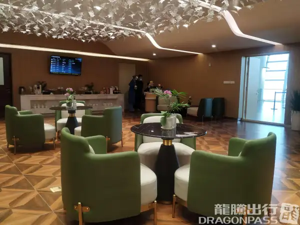 First Class Lounge – photos 4