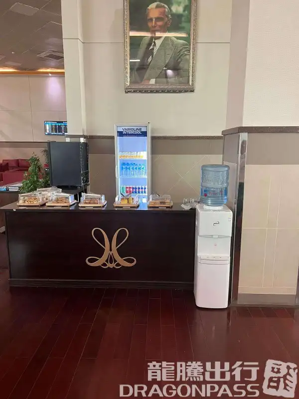 CIP Lounge (Int) – photos 2