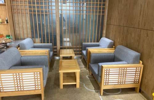 YNJ头等舱公务舱休息室