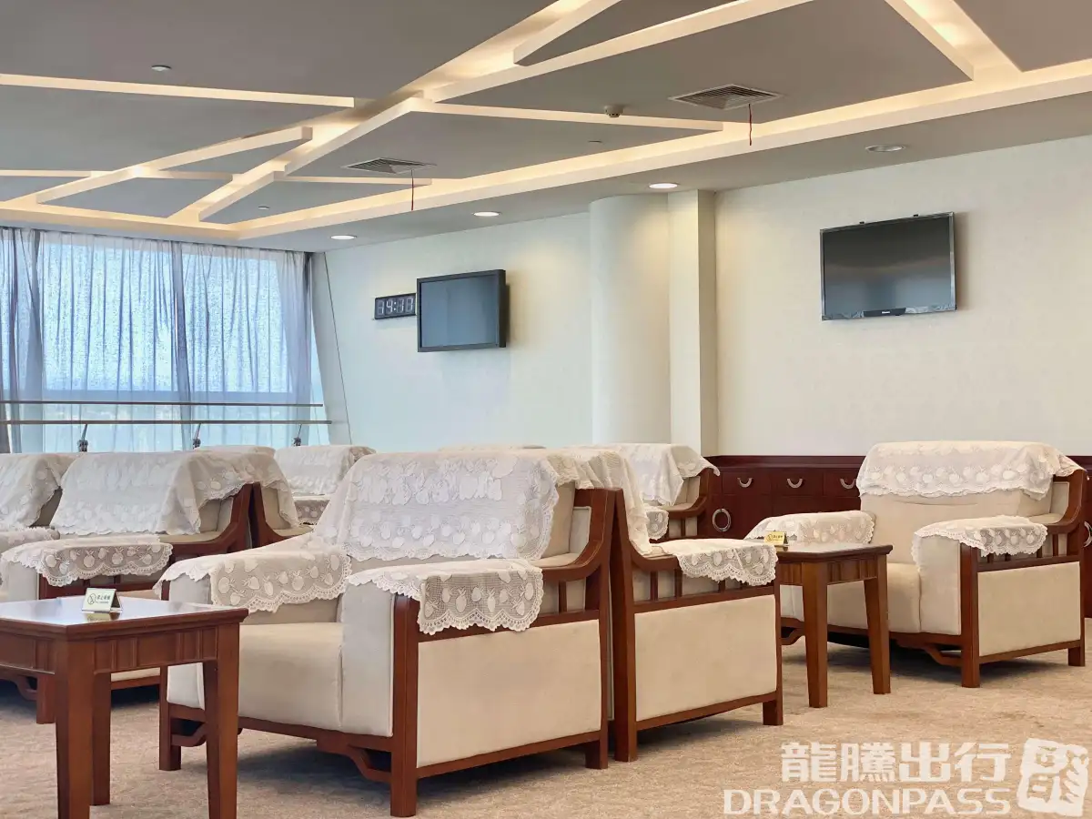 First Class Lounge – photos 2