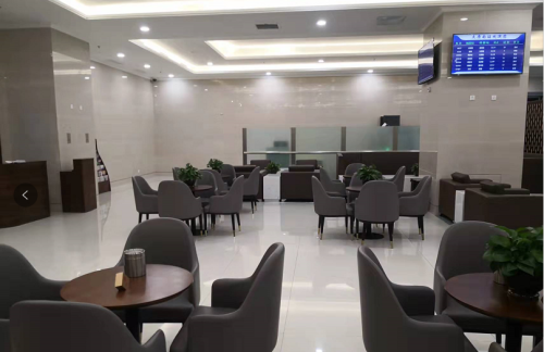 tynz商务座候车室（东进站口）