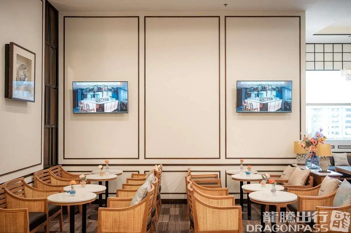 The Coral Executive Lounge – photos 8