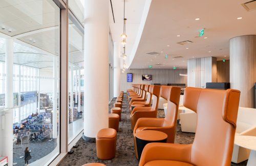 YYZPlaza Premium Concept Lounge (Domestic - Landside)