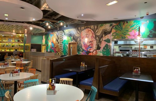 曼彻斯特国际机场GIRAFFE