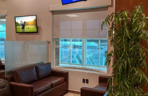 CUNMera Business Lounge (T2)