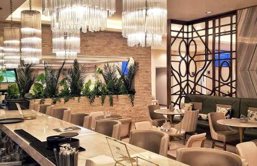 CUNMERA Business Lounge International