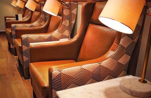 CUNMERA Business Lounge Domestic