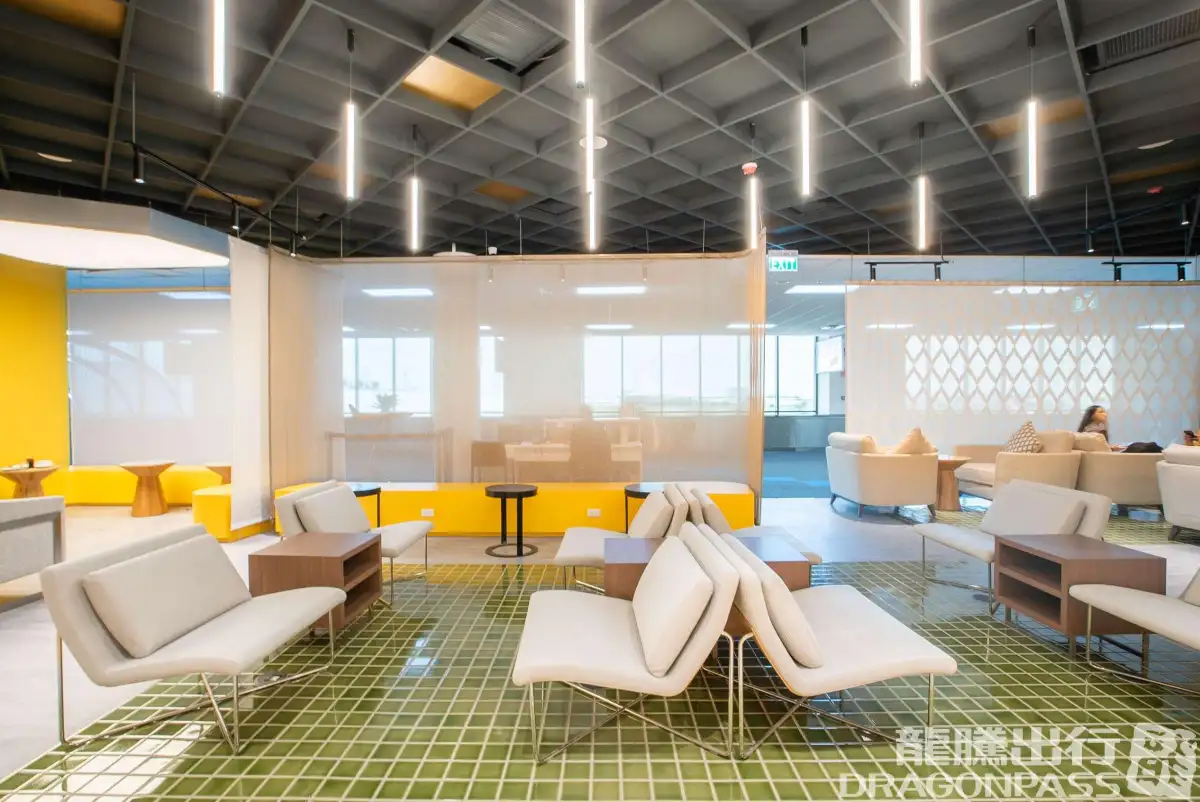 Nok Air  Lounge – photos 6