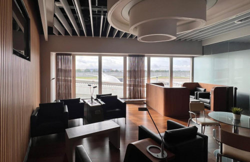 LHRBlush Lounge by Plaza Premium Group