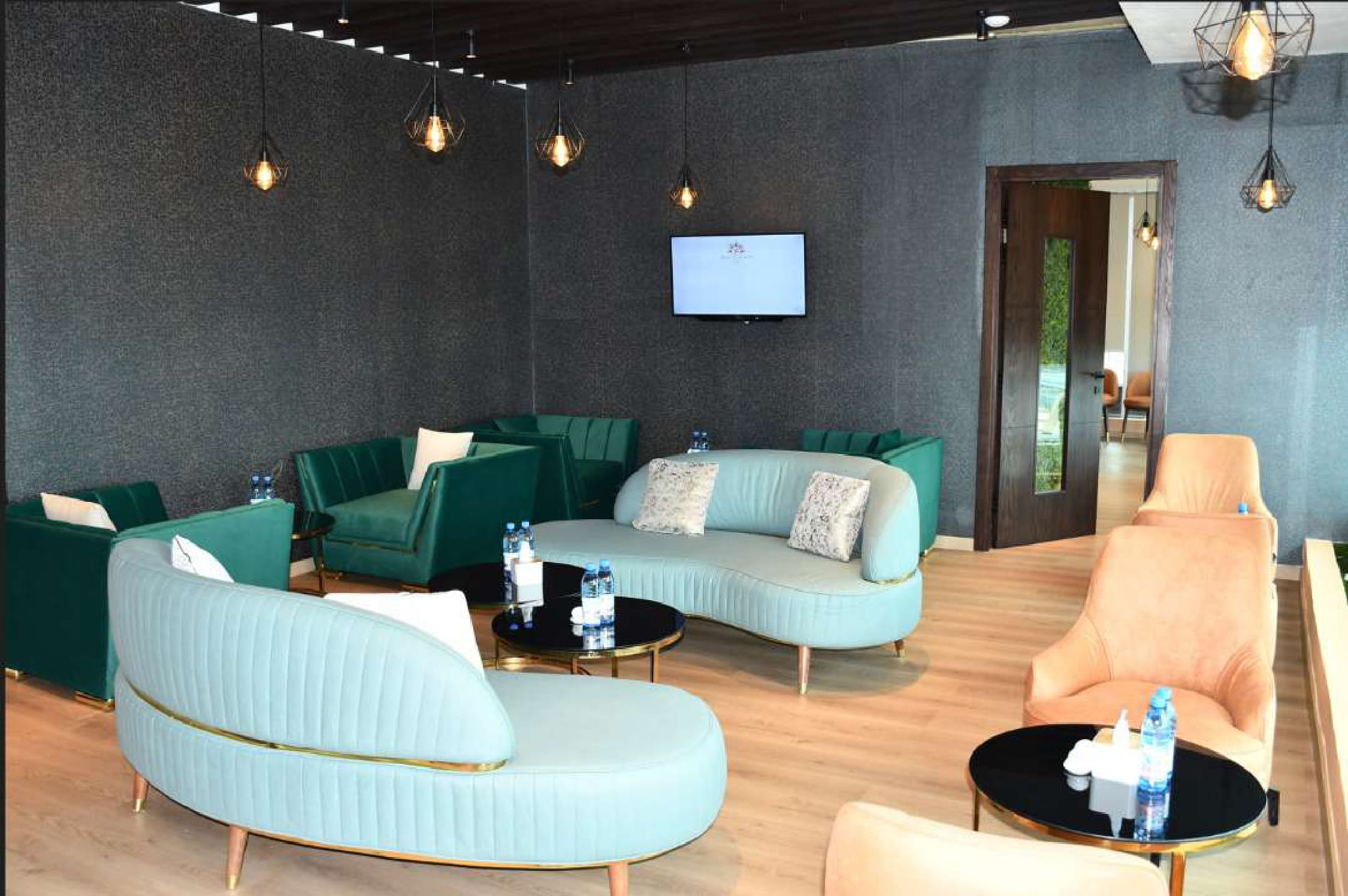 Bravia Platinum Lounge atmosphere, image 2