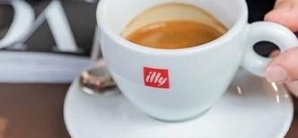 温哥华国际机场Illy Café