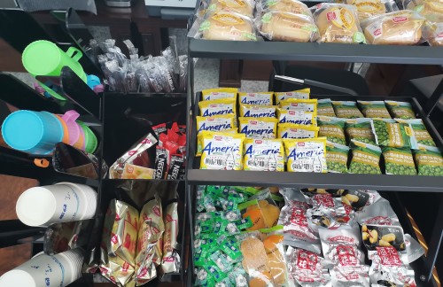 air-851360商务座候车区