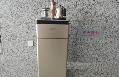 air-851360商务座候车区