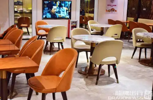 China Eastern V2 Lounge (T1 Domestic)