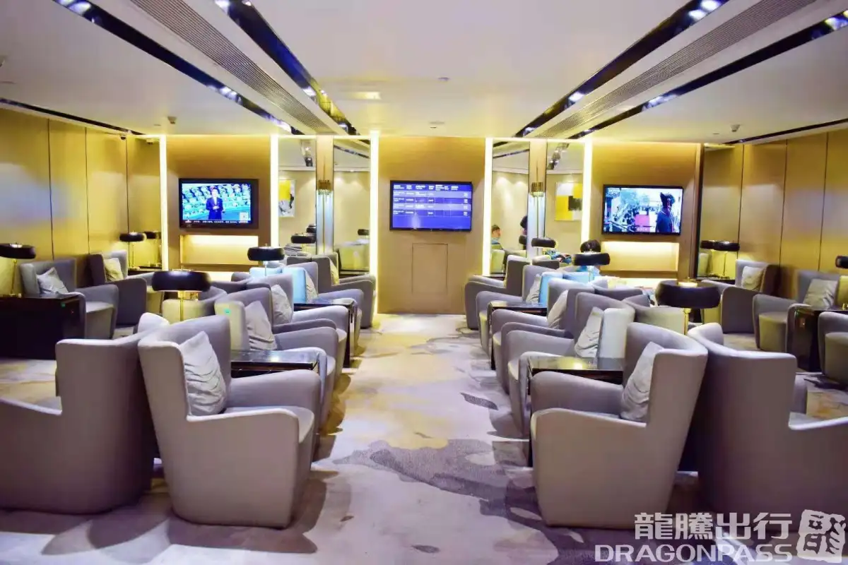 China Eastern V2 Lounge (T1 Domestic) – photos 3