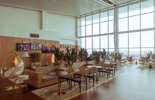 LOSThe Atelier Lounge