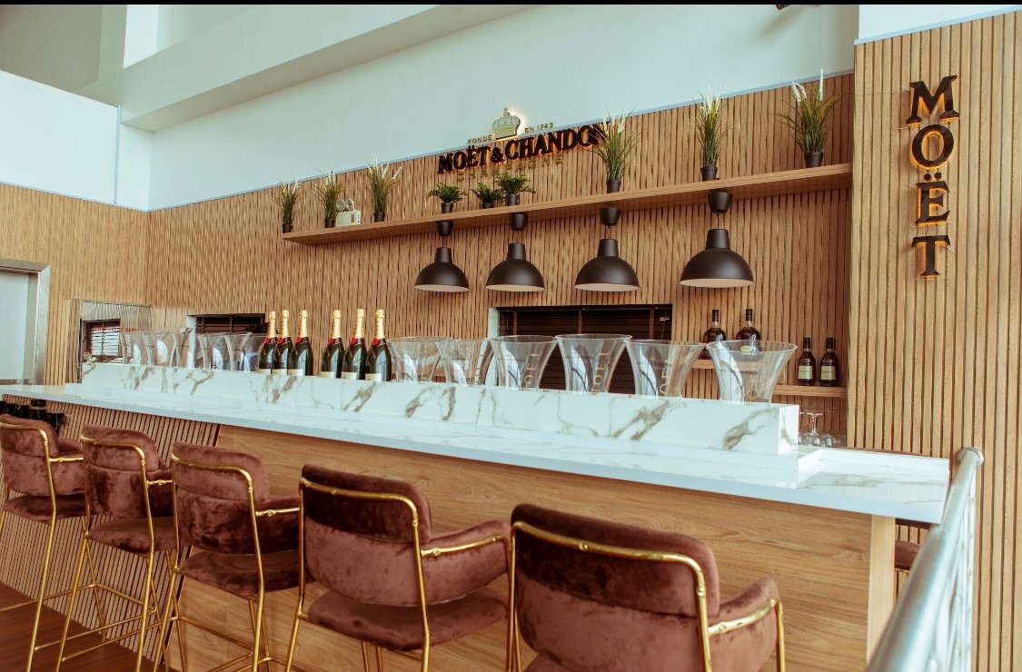 The Atelier Lounge atmosphere, image 3