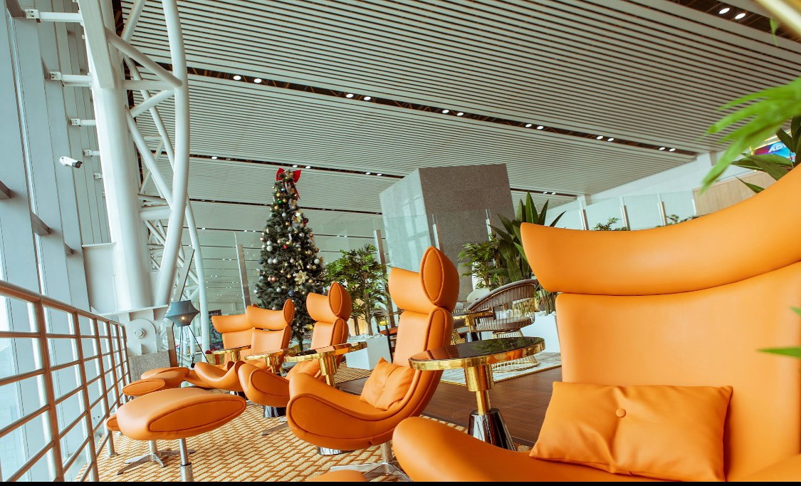 The Atelier Lounge atmosphere, image 8