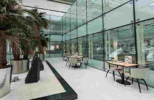 DXBAhlan Lounge @ Gate A1
