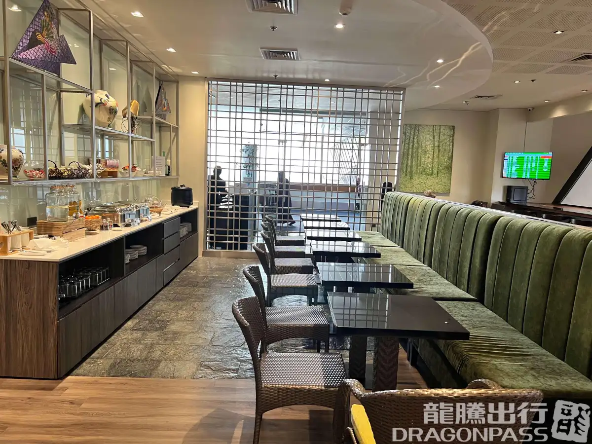 A Lounge (T1) – photos 6