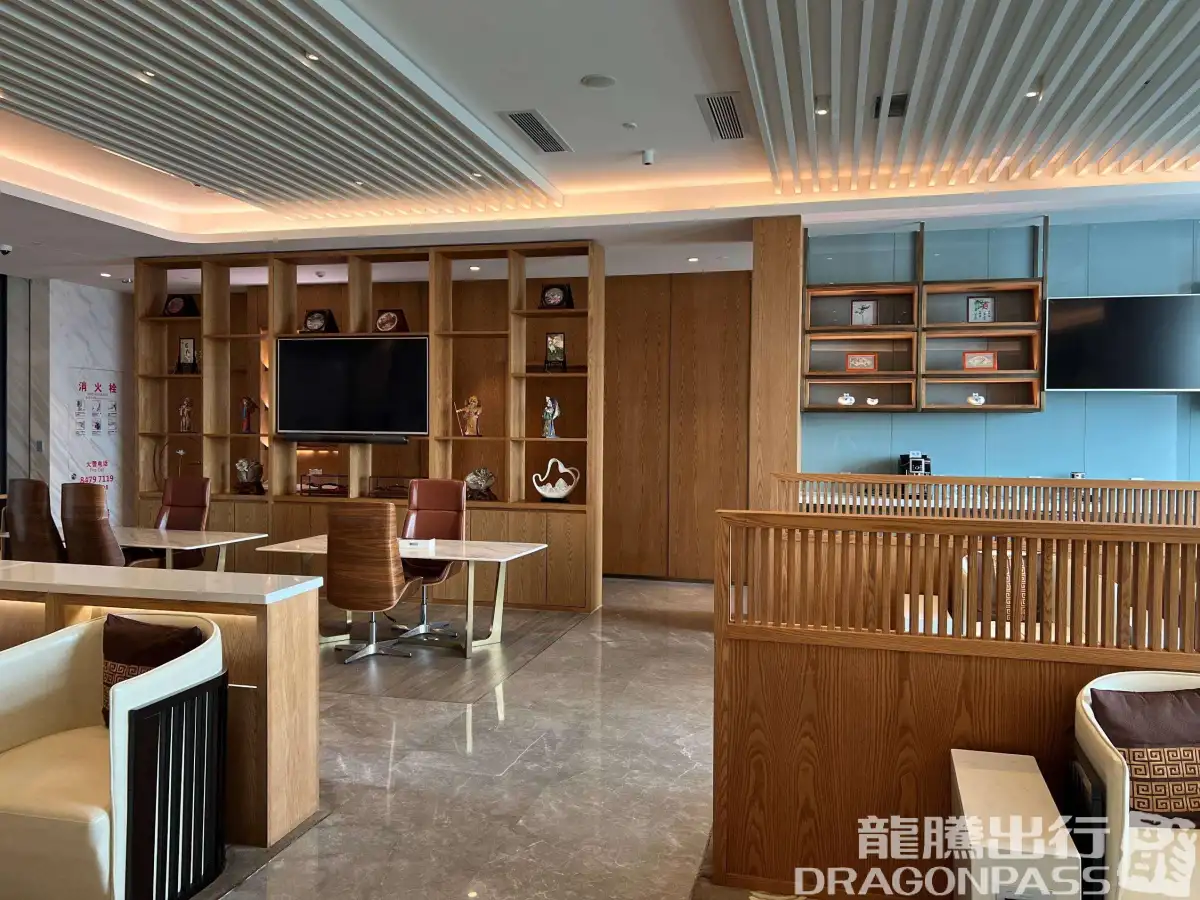 First Class VIP Room No. 18 (T2 International) – photos 8