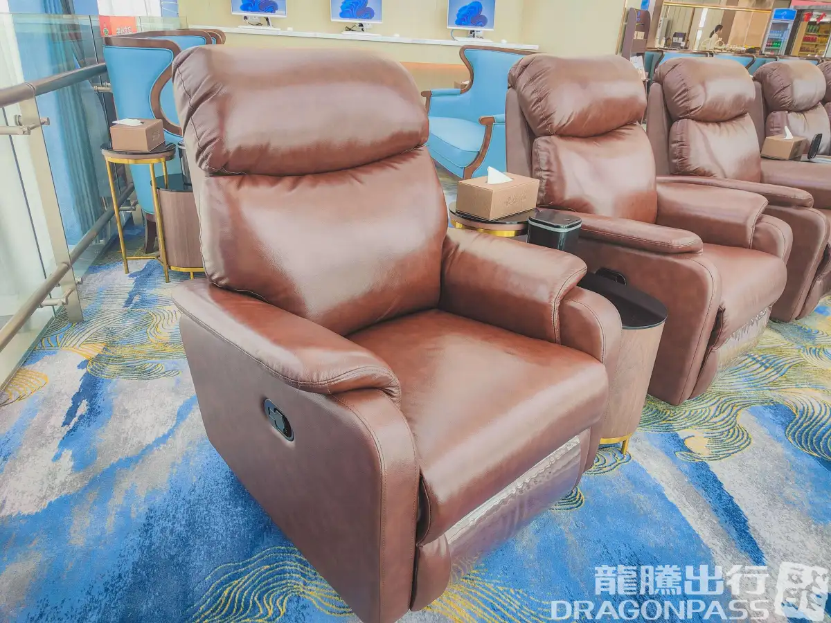 First Class Lounge (T2 Dom) – photos 2
