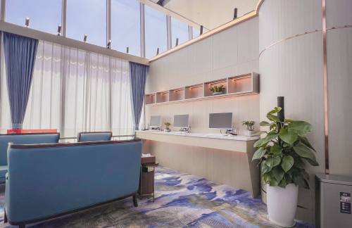 LZH头等舱候机室（T2国内）