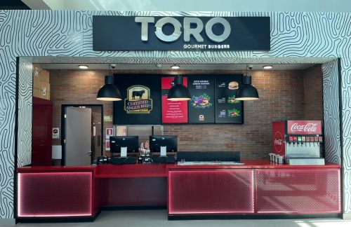伊基克机场Hamburguesería Toro