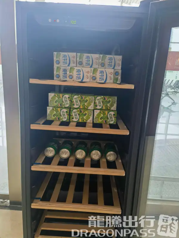 First Class Lounge(T1) – photos 2