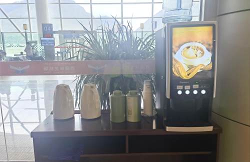 LZY头等舱候机室（T1国内）