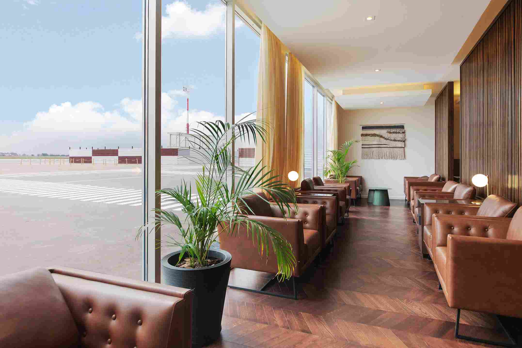 AMAE Lounge atmosphere, image 2