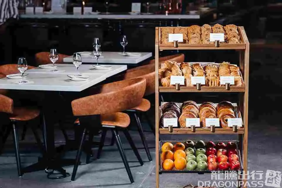 Aspire Lounge – photos 3