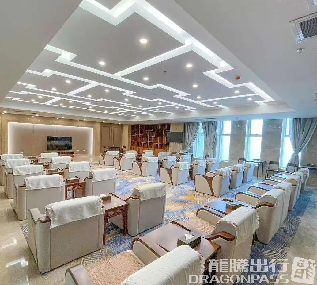First Class Lounge – photos 4