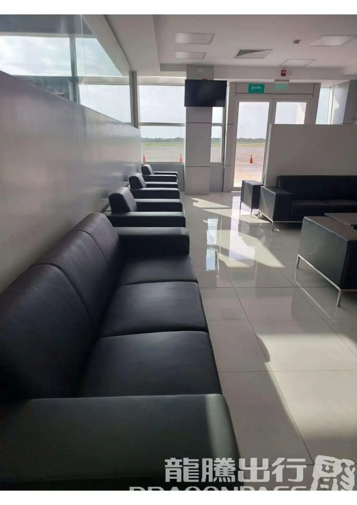 Sala Vip Manta by Layoverstay – photos 2