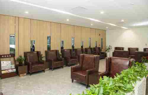 HFE国内头等舱休息室1