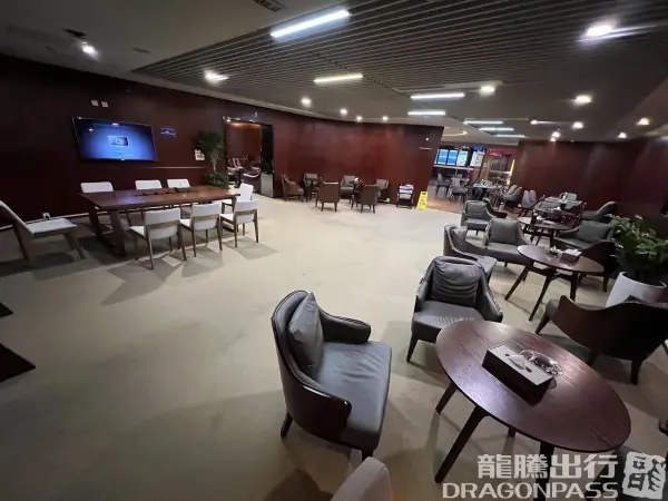 First Class Lounge 2 – photos 3