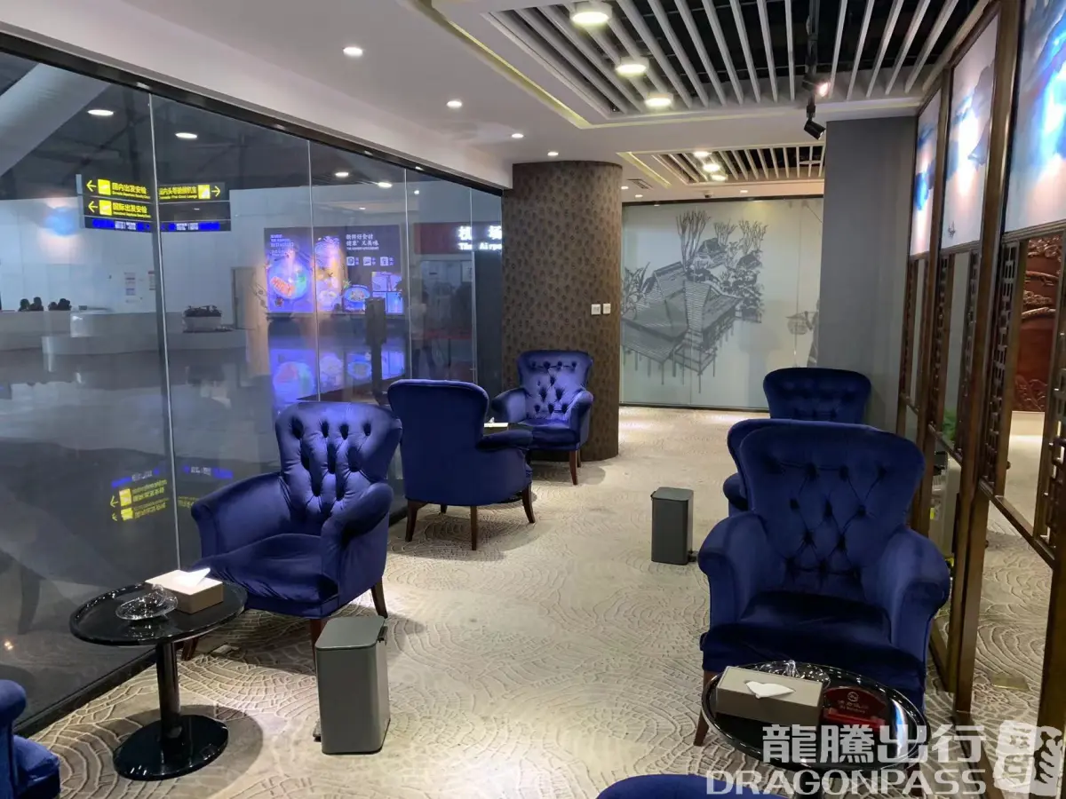 First Class Lounge – photos 7