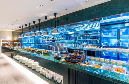 ICNMatina Lounge (East Wing)
