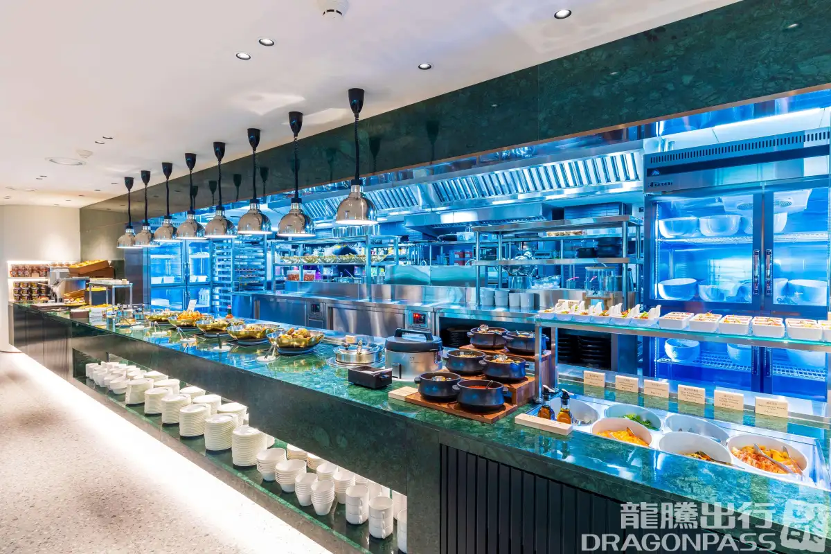 Matina Lounge (East Wing) – photos 4