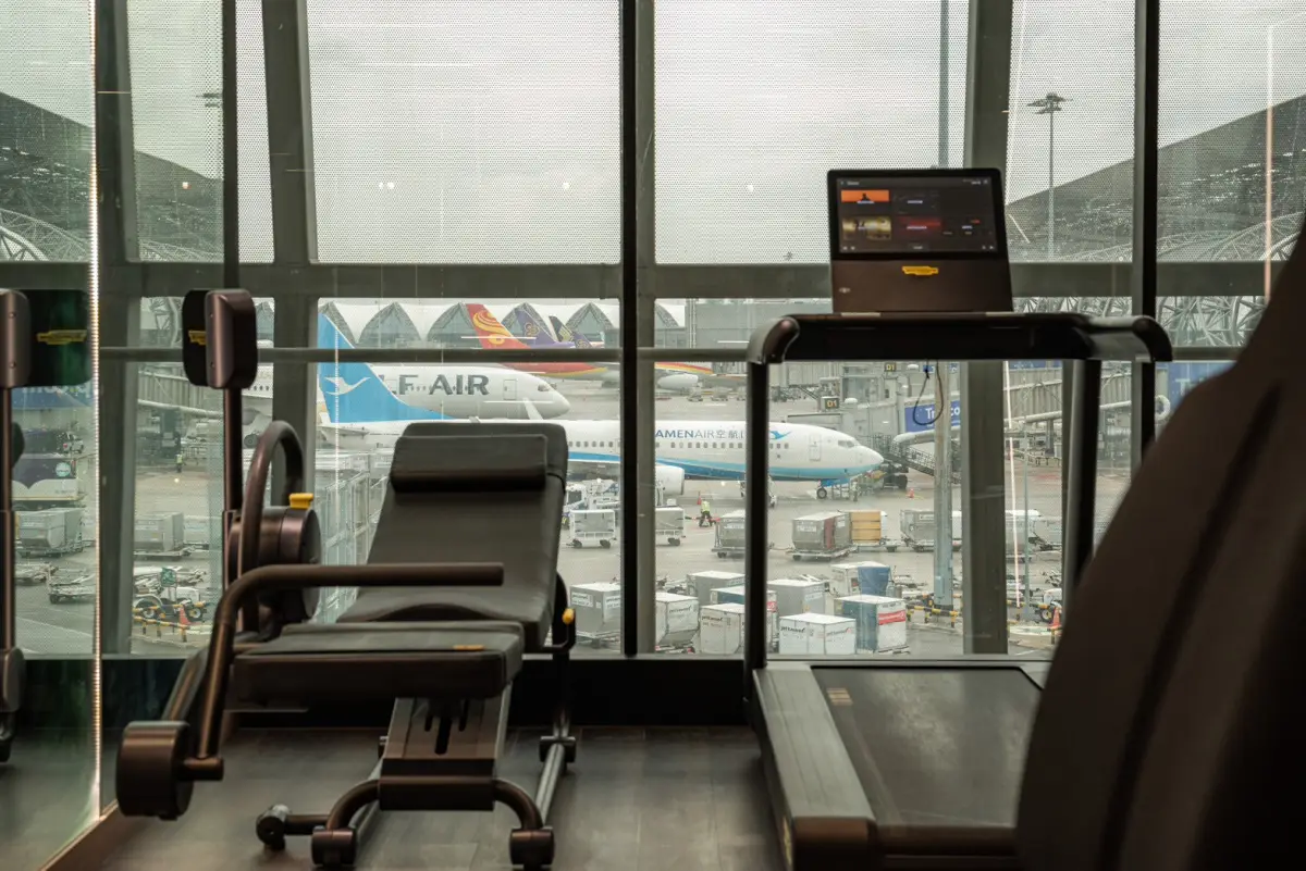 The Coral Finest Business Class Lounge (Cosmo) – photos 6