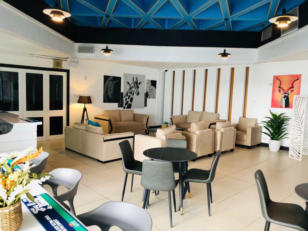 CIP Lounge at DAR