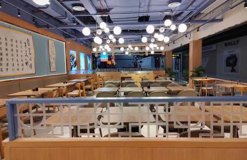 重庆江北国际机场翡翠拉面小笼包