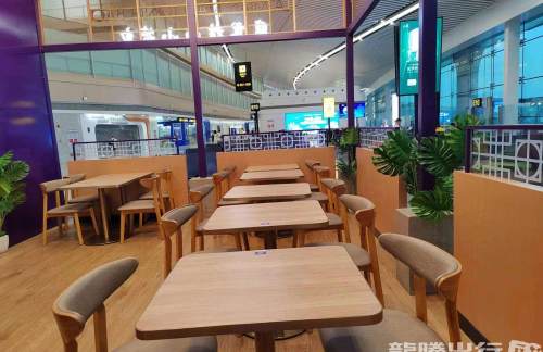 重庆江北国际机场翡翠拉面小笼包